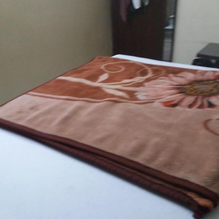 Hotel Roma Villa New Delhi Buitenkant foto