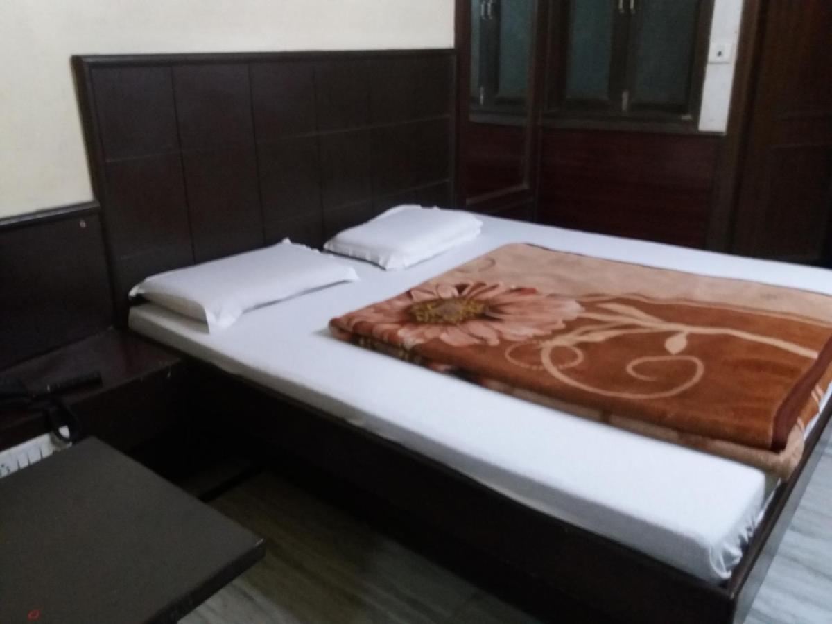 Hotel Roma Villa New Delhi Buitenkant foto