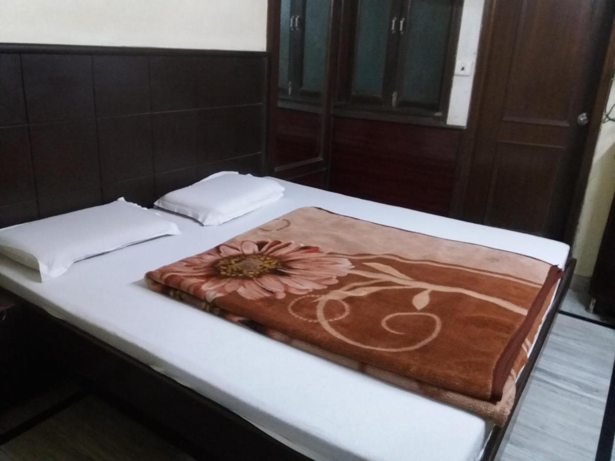 Hotel Roma Villa New Delhi Buitenkant foto