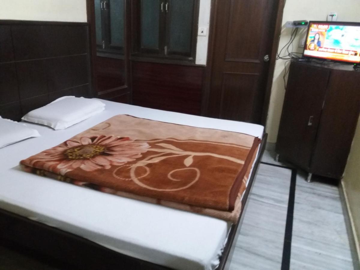 Hotel Roma Villa New Delhi Buitenkant foto