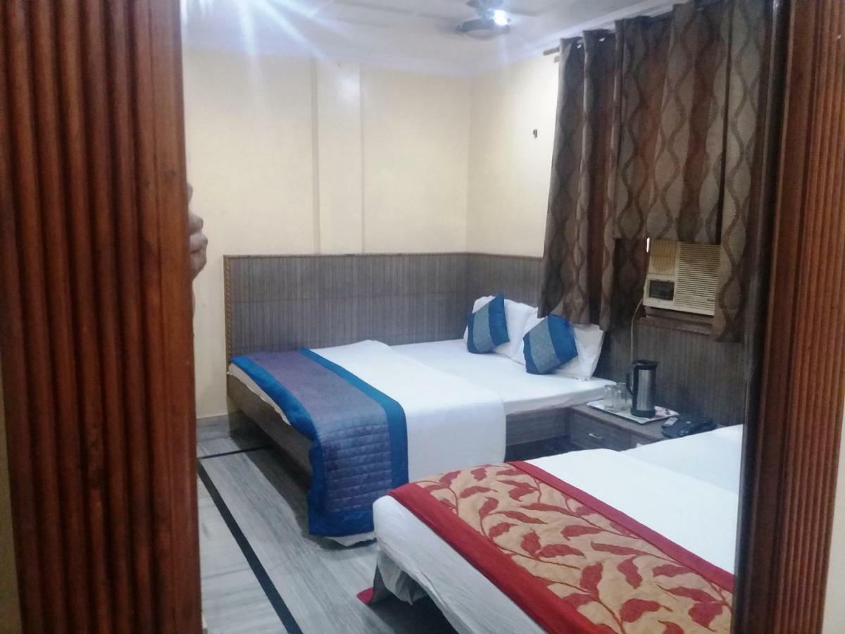 Hotel Roma Villa New Delhi Buitenkant foto