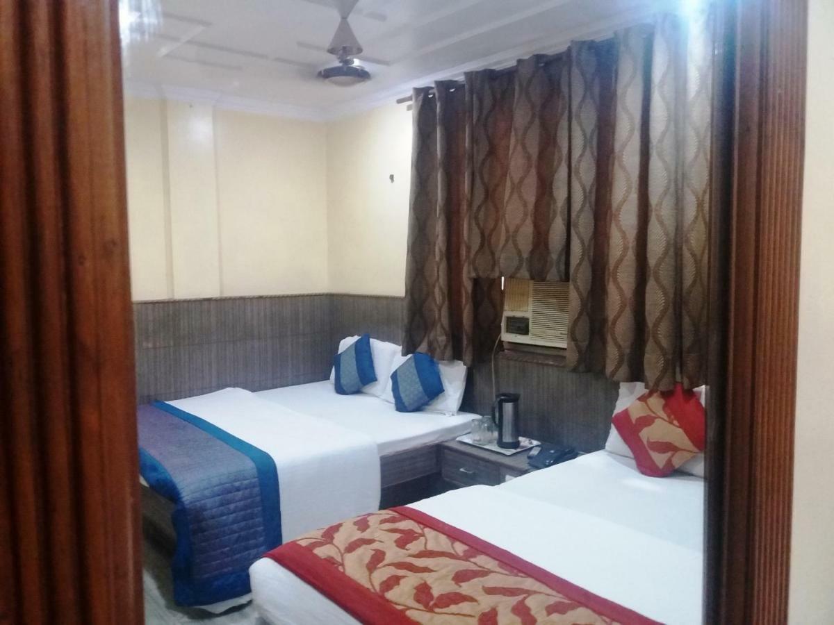 Hotel Roma Villa New Delhi Buitenkant foto